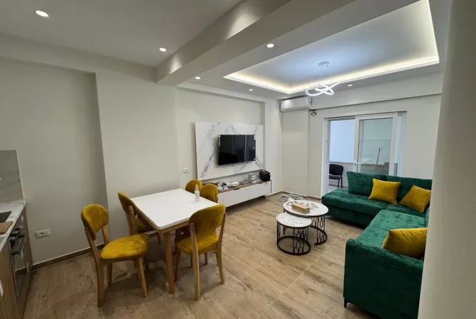 Jepet me qera 1+1 i nje vile private ne Astir 