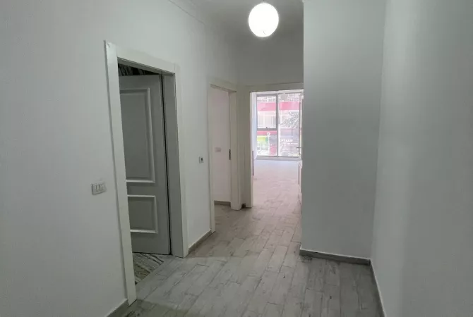 Jepet me qera ambient zyrash ne Astir 