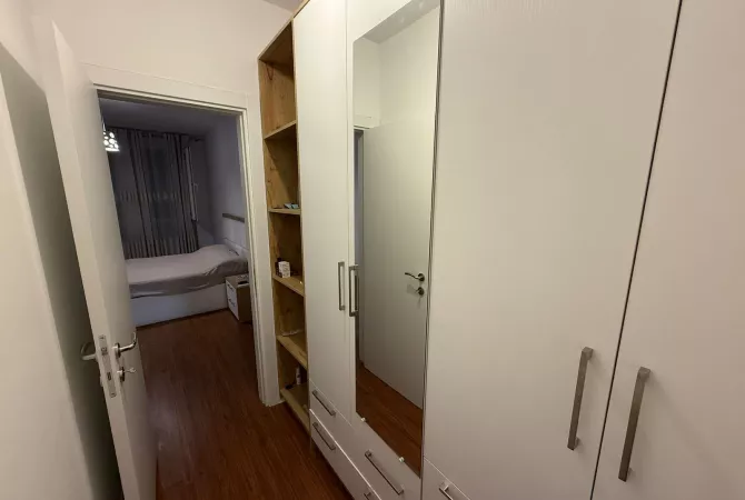 Shtepi me qera Apartament ne Tirane, 2+1, Mobilimi E mobiluar, Pagesa 750  Euro.