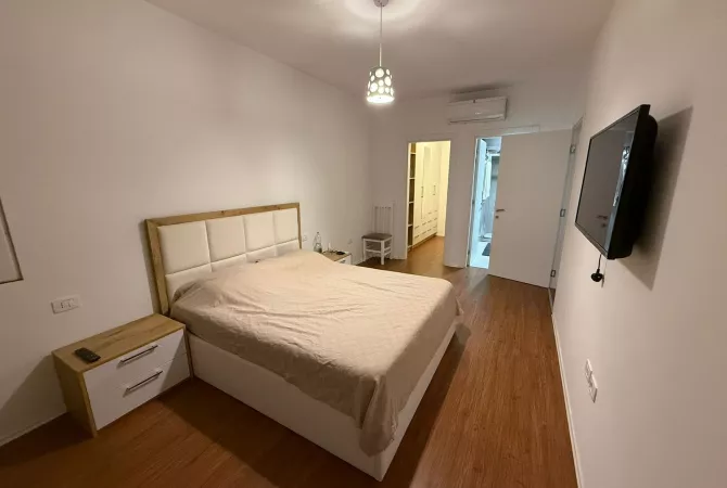 Shtepi me qera Apartament ne Tirane, 2+1, Mobilimi E mobiluar, Pagesa 750  Euro.