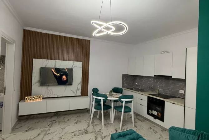 Shitet Apartament 1+1+ depo +parkimi te Shkembi kavajes