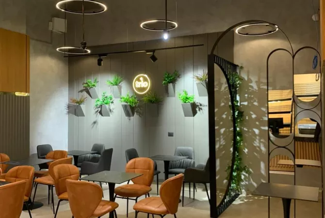 Jepet me qera  ambient biznesi ne Kinostudio.