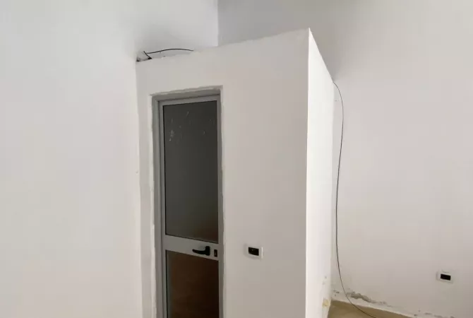 Business Property in Sale 1+1 in Tirana - 85,000 Euro