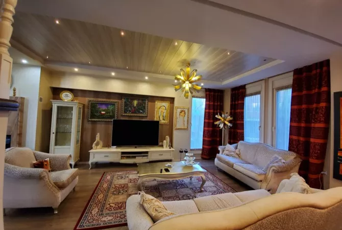 Vile me qera ne Rezidencen Akacia Hills