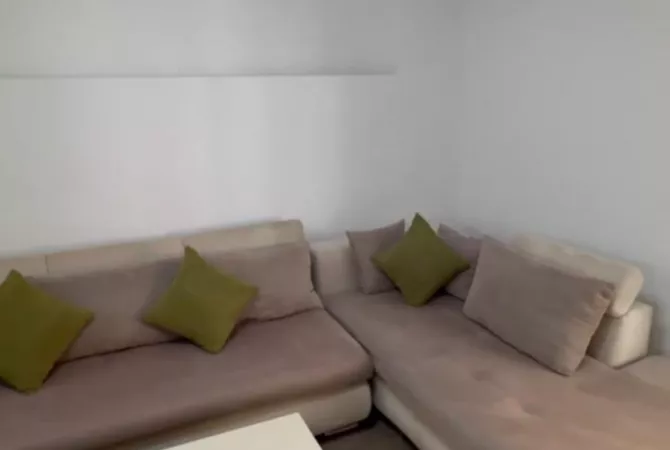 Appartamento in affitto a Tirana 1+1, Arredato