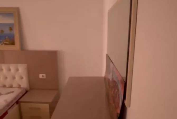 Appartamento in affitto a Tirana 1+1, Arredato