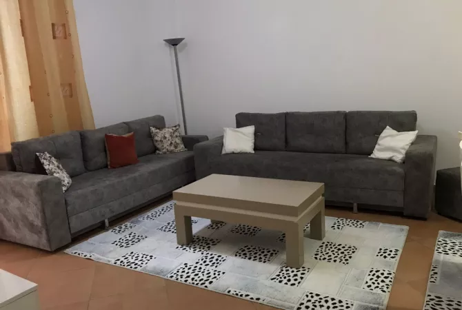 Jepet me qera apartment 1+1 Ne Fresk