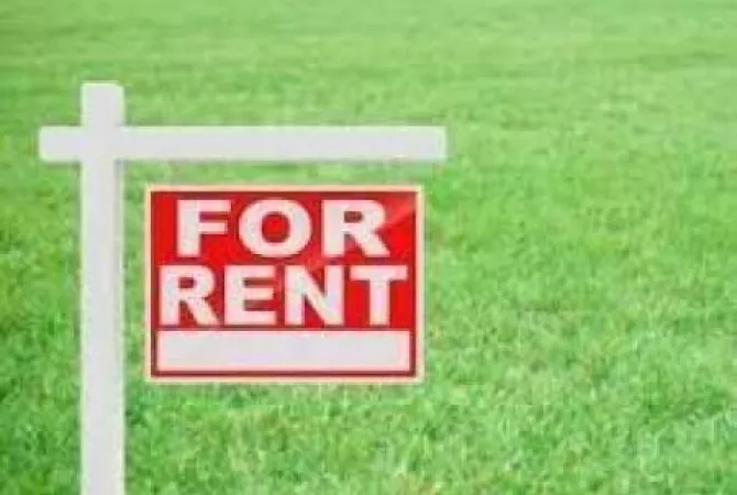 Truall ose Toke ne Tirane - 600 Euro