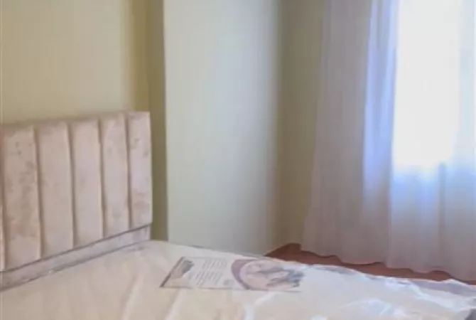 Shtepi me qera Apartament ne Tirane, 1+1, Mobilimi E mobiluar, Pagesa 600  Euro.