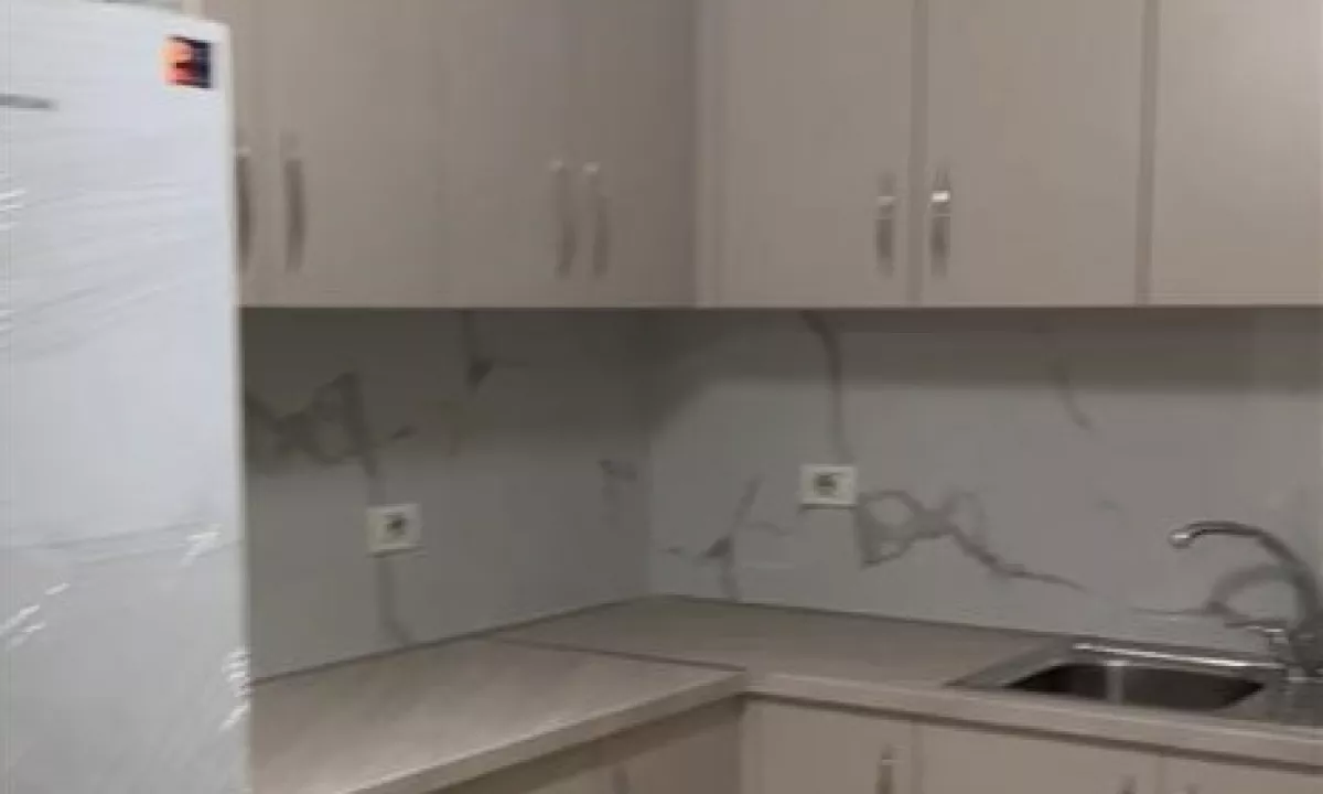 Shtepi me qera Apartament ne Tirane, 1+1, Mobilimi E mobiluar, Pagesa 600  Euro.