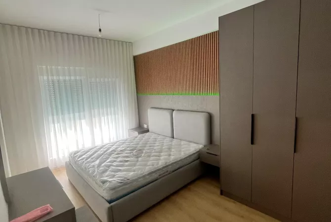 Shtepi me qera Apartament ne Tirane, 1+1, Mobilimi E mobiluar, Pagesa 500  Euro.