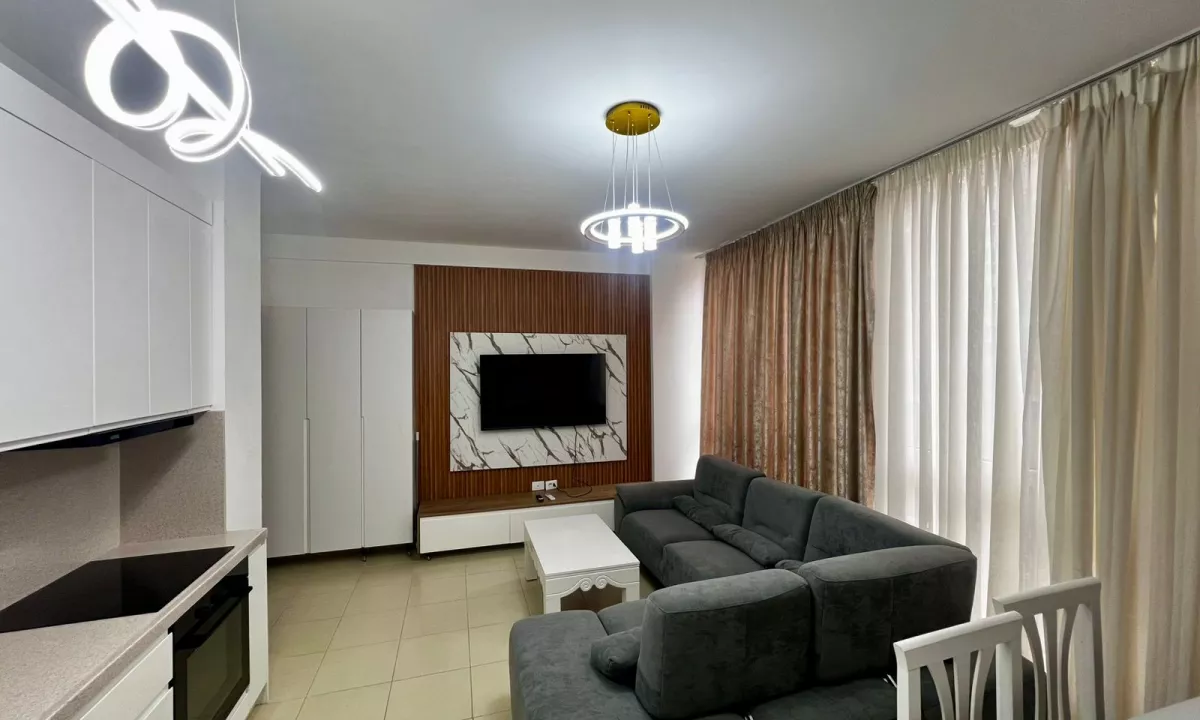 Shtepi me qera Apartament ne Tirane, 2+1, Mobilimi E mobiluar, Pagesa 650  Euro.