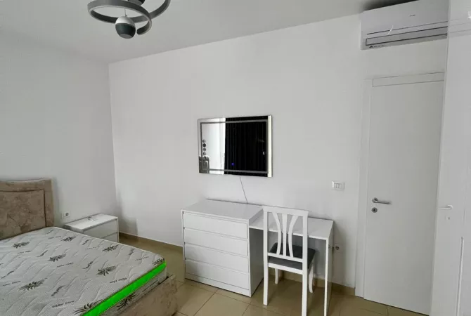 Shtepi me qera Apartament ne Tirane, 2+1, Mobilimi E mobiluar, Pagesa 650  Euro.