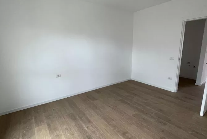 Shtepi ne shitje 2+1 ne Tirane - 667,000 Euro