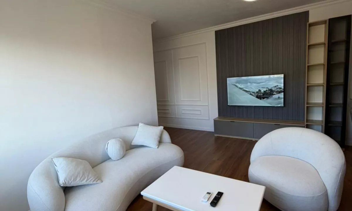 Shtepi ne shitje Apartament ne Durres, 2+1, Mobilimi E mobiluar, Pagesa 145,000  Euro.