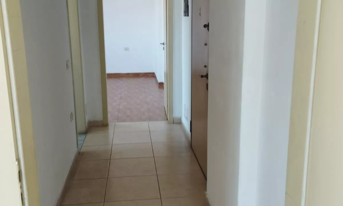 Shtepi ne shitje Apartament ne Tirane, 1+1, Mobilimi Bosh, pa mobiluar, Pagesa 55,520  Euro.