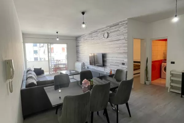 Shtepi ne shitje 1+1 ne Tirane - 125,000 Euro