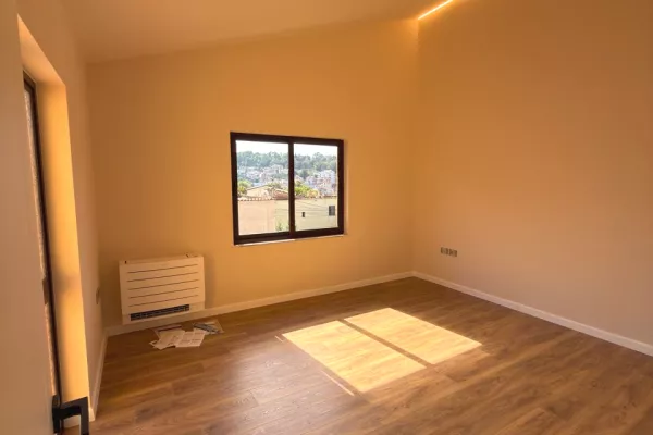 Jepet me qera kati i 3 i nje vile private te Vilat Gjermane. 