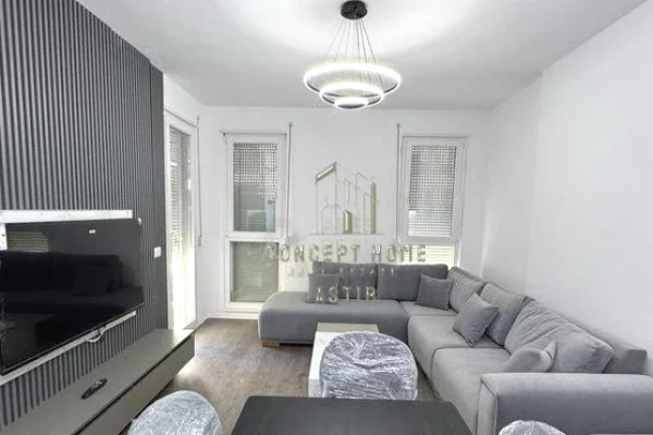 Shtepi me qera Apartament ne Tirane, 2+1, Mobilimi E mobiluar, Pagesa 60,000  Leke.