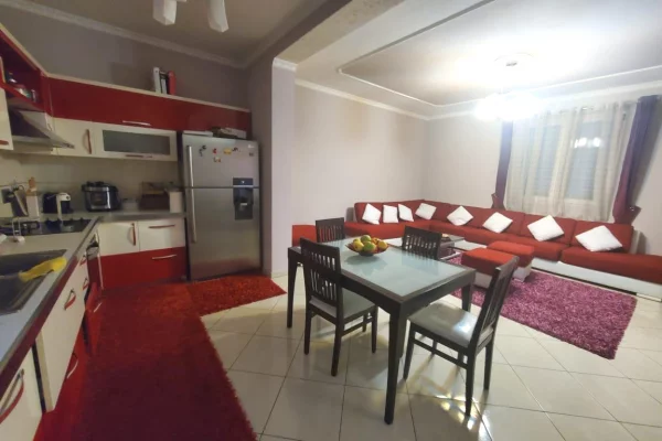 Shitet vile 2 kateshe ne Sauk 