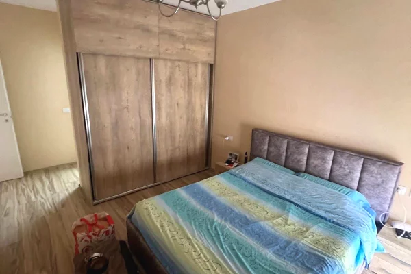 Shtepi me qera Apartament ne Tirane, 2+1, Mobilimi E mobiluar, Pagesa 750  Euro.