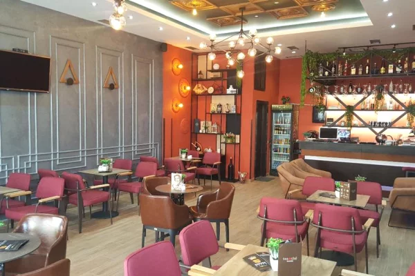 Jepet me qera Lokali ne Fresk