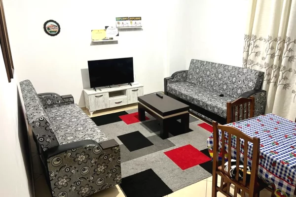 Shtepi me qera Apartament ne Tirane, 1+1, Mobilimi E mobiluar, Pagesa 40,000  Leke.