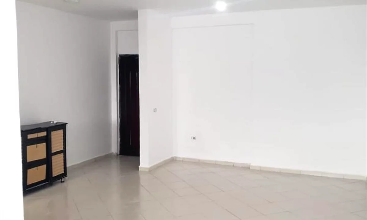 Shtepi me qera Apartament ne Tirane, 2+1, Mobilimi E mobiluar, Pagesa 30,000  Leke.