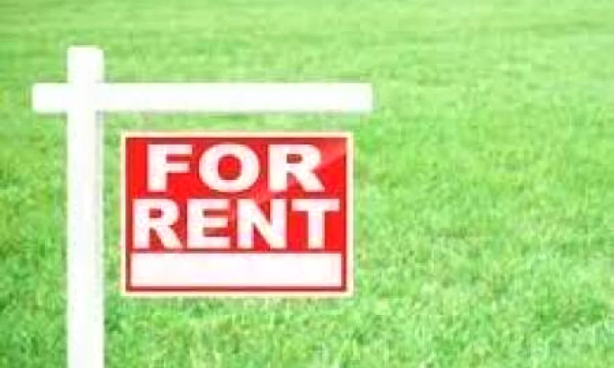 Jepet me qera toke ne Paskuqan 