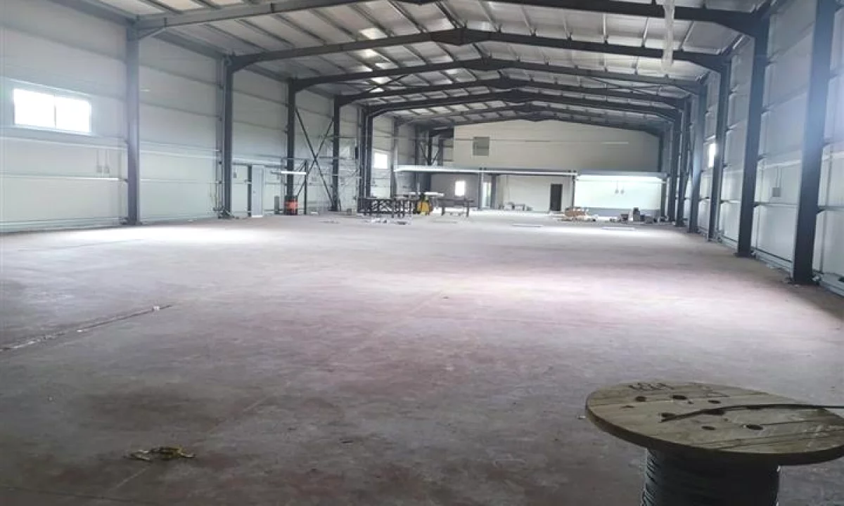 Jepet me qera Magazine ne Fushe Preze