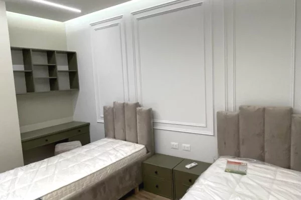 Shtepi me qera Apartament ne Tirane, 2+1, Mobilimi E mobiluar, Pagesa 1,500  Euro.