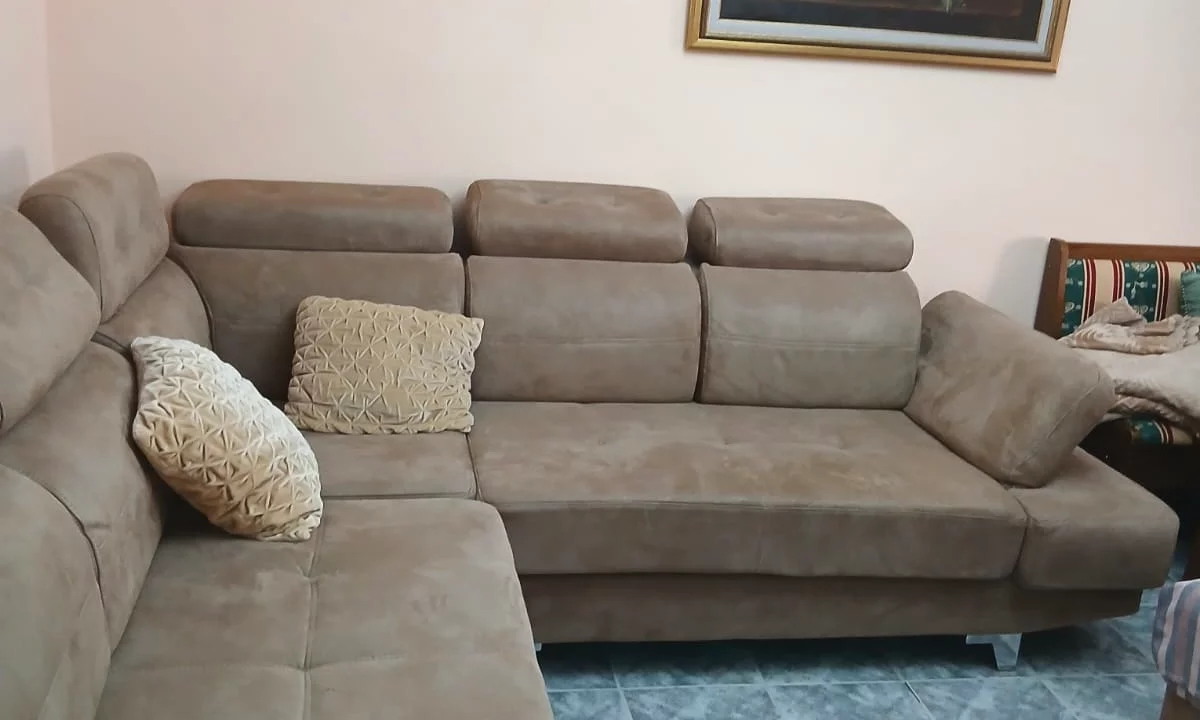 Shtepi me qera Apartament ne Tirane, 2+1, Mobilimi E mobiluar, Pagesa 60,000  Leke.