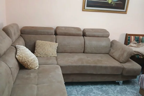 Shtepi me qera Apartament ne Tirane, 2+1, Mobilimi E mobiluar, Pagesa 60,000  Leke.