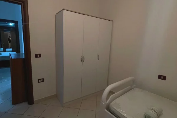 Appartamento in affitto a Tirana 2+1, Arredato