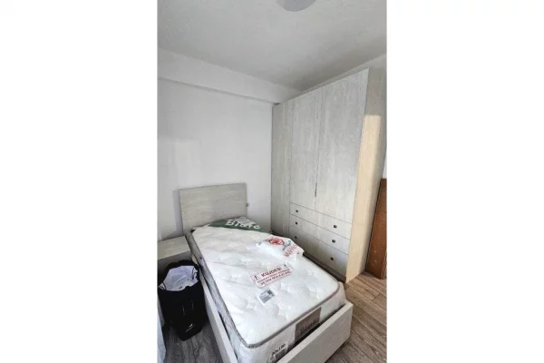 Shtepi me qera Apartament ne Tirane, 2+1, Mobilimi E mobiluar, Pagesa 670  Euro.