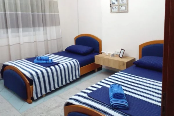 Appartamento in affitto a Tirana 3+1, Vuoto