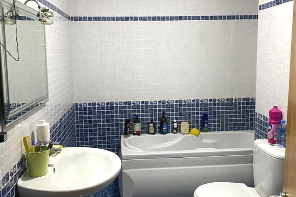 Appartamento in vendita a Tirana 2+1, Vuoto