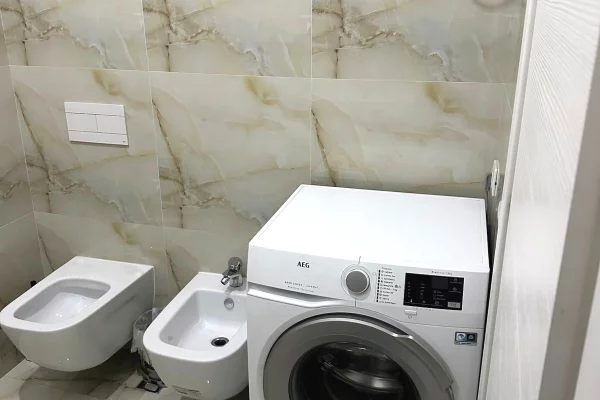 Shtepi me qera Apartament ne Tirane, 2+1, Mobilimi E mobiluar, Pagesa 750  Euro.