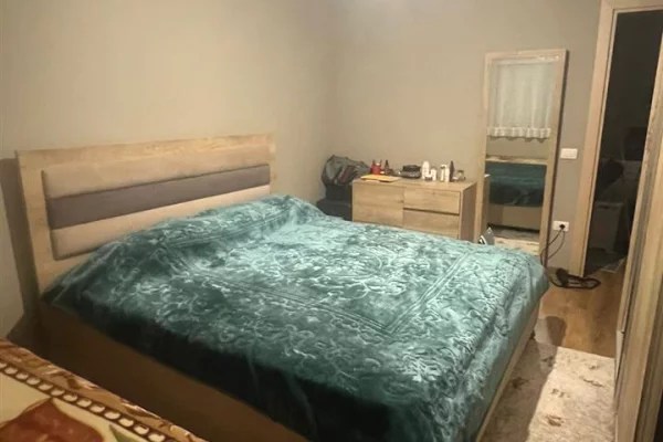 Shtepi me qera Apartament ne Tirane, 2+1, Mobilimi E mobiluar, Pagesa 650  Euro.