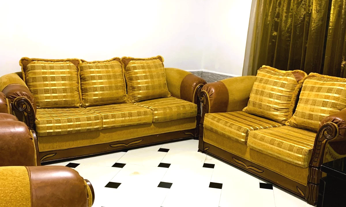 Shtepi me qera Apartament ne Tirane, 1+1, Mobilimi E mobiluar, Pagesa 40,000  Leke.