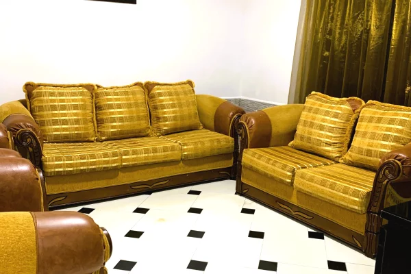 House for Rent 1+1 in Tirana - 40,000 Leke