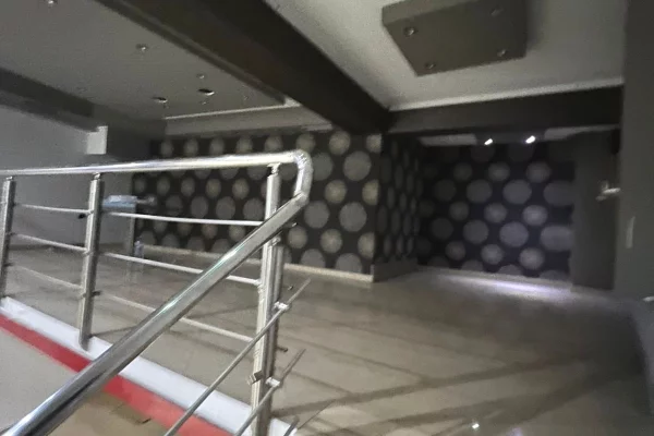 Business Property in Sale 1+1 in Tirana - 200,000 Dollar