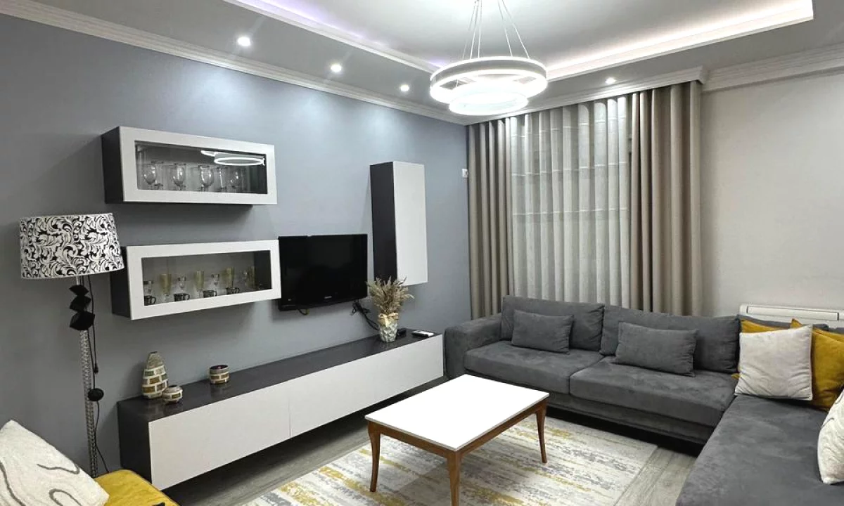 Shtepi me qera Apartament ne Tirane, 2+1, Mobilimi E mobiluar, Pagesa 110,000  Leke.