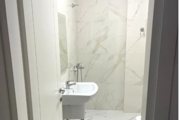 Shtepi me qera Apartament ne Tirane, 1+1, Mobilimi E mobiluar, Pagesa 50,000  Leke.