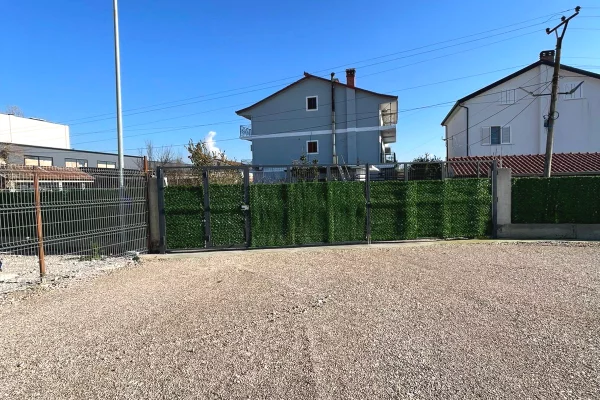 Jepet me qera toke ne Laknas