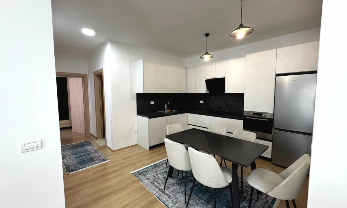 Shtepi me qera Apartament ne Tirane, 2+1, Mobilimi E mobiluar, Pagesa 75,000  Leke.