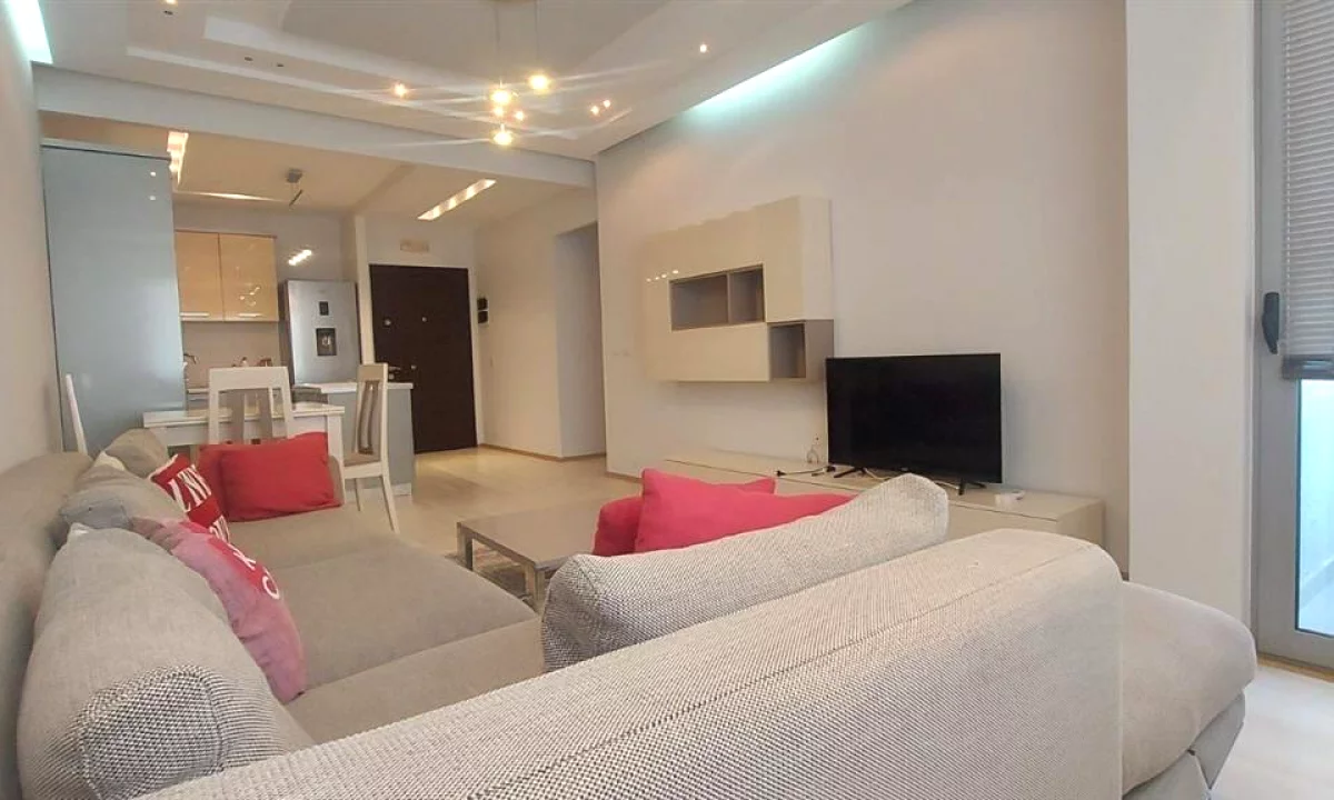 Shtepi me qera Apartament ne Tirane, 2+1, Mobilimi E mobiluar, Pagesa 500  Euro.