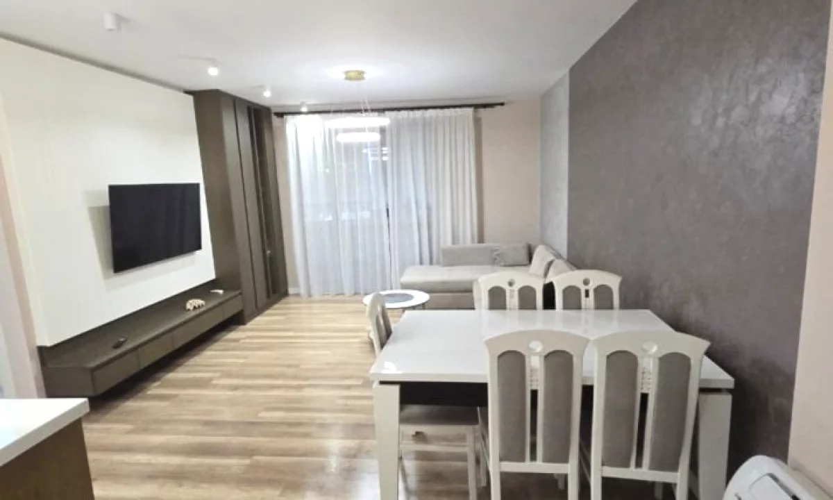 Shtepi me qera Apartament ne Tirane, 2+1, Mobilimi E mobiluar, Pagesa 50,000  Leke.