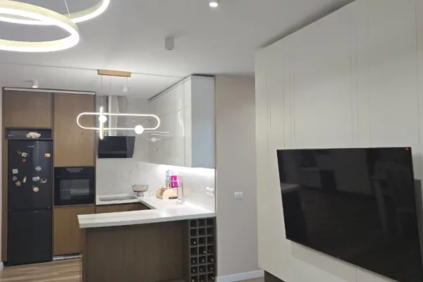 Shtepi me qera Apartament ne Tirane, 2+1, Mobilimi E mobiluar, Pagesa 50,000  Leke.