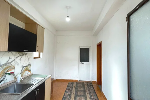 Private house for rent in Tirana Garsoniere, Furnished
